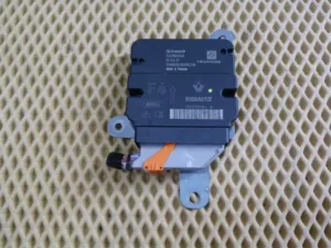 Блок управления AIR BAG Renault Captur 2013-2019 (985105123R) — фото 1