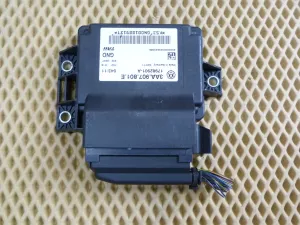 Блок управления парковочным тормозом VW Tiguan 2007-2011 VW Tiguan 2011-2016 (3AA907801E) — фото 1