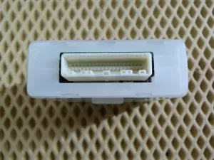 Блок электронный Nissan Teana J32 2008-2013 (КОРРЕКТОРА ФАР 253C0JN20A) — фото 2