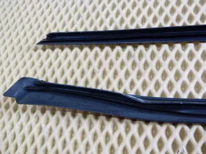 Молдинг лобового стекла Audi A3 [8P1] 2003-2013 Audi A3 [8PA] Sportback 2004-2013 (8P0854327B 8P0854328B) — фото 7