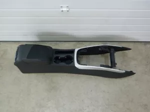 Подлокотник Audi A4 [B8] 2007-2015 (8K0864207H 8K0898277 8K0863244A) — фото 2
