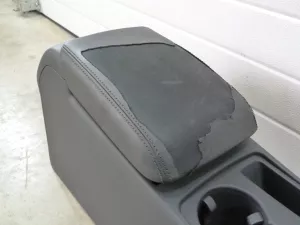Подлокотник Audi A4 [B8] 2007-2015 (8K0864207H 8K0898277 8K0863244A) — фото 3