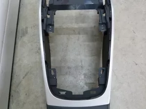 Подлокотник Audi A4 [B8] 2007-2015 (8K0864207H 8K0898277 8K0863244A) — фото 15