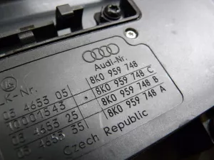 Кнопка регулировки сидения правая VW Tiguan 2007-2016 (8K0959748C 8E0959777B 5N0881314K) — фото 12