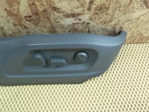 Кнопка регулировки сидения правая VW Tiguan 2007-2016 (8K0959748C 8E0959777B 5N0881314K) — фото 4