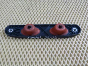 Кронштейн глушителя VW Tiguan 2007-2011 VW Tiguan 2011-2016 (1K0253144BD) — фото 4