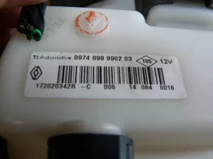 Насос топливный электрический Renault Captur 2013-2019 (172020342R) — фото 8