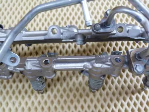 Рампа топливная Lexus IS 250/350 2005-2013 (8945830011 2380831070 2385031010 2320939155A0) — фото 11