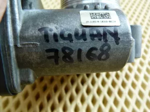 Заслонка дроссельная электрическая VW Tiguan 2007-2011 VW Tiguan 2011-2016 (06F133062Q) — фото 7