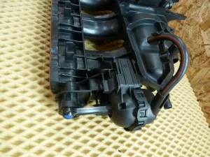 Коллектор впускной VW Tiguan 2007-2011 VW Tiguan 2011-2016 (06J133185DF) — фото 11