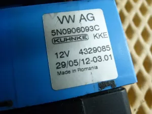 Реле топливного насоса Audi Q3 (8U) 2012-2018 VW Tiguan 2007-2011 VW Tiguan 2011-2016 (5N0906093C) — фото 5