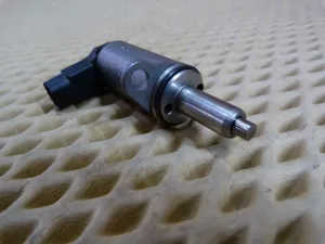 Клапан электромагнитный Audi A4 [B8] 2007-2015 (TFSI ВЫПУСКНОГО РАСПРЕДВАЛА 06H103697A) — фото 2