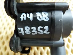 Насос (помпа) электрический Audi A4 [B8] 2007-2015 (06D121601) — фото 9