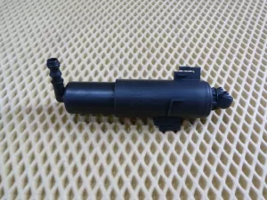 Форсунка омывателя фары Audi A4 [B8] 2007-2015 Audi A4 [B8] Allroad 2009-2015 (8K0955101A 8K0955102A) — фото 2