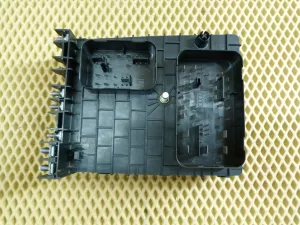Блок предохранителей VW Passat [B6] 2005-2010 VW Passat CC 2008-2017 (1K0937124Q) — фото 4