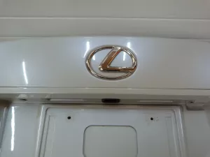 Крышка багажника Lexus IS 250/350 2005-2013 (6440153182 ЦВЕТ 074) — фото 7