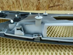 Накладка крышки багажника Nissan Fuga Y51 2009-2022 (848101MA5A) — фото 18