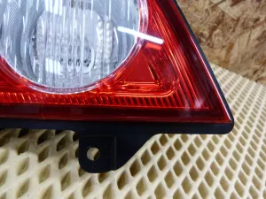 Фонарь задний внутренний левый Nissan Fuga PY50 2004-2009 (26555EG610) — фото 3