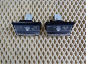 Фонарь подсветки номера Nissan Fuga PY50 2004-2009 (26510EG000) — фото 2