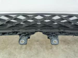 Направляющая переднего бампера VW Passat [B7] 2011-2015 (3AA807571A) — фото 4