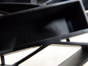 Направляющая переднего бампера VW Passat [B7] 2011-2015 (3AA807571) — фото 11