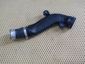 Патрубок интеркулера VW Tiguan 2007-2011 VW Tiguan 2011-2016 (1K0145840R 1K0145828F) — фото 7