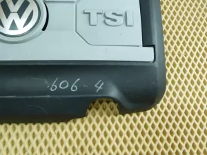 Накладка декоративная VW Golf VI 2009-2013 VW Passat [B7] 2011-2015 VW Passat CC 2008-2017 VW Scirocco 2008-2017 VW Tiguan 2007-2011 VW Tiguan 2011-2016 (НА ДВИГАТЕЛЬ TSI 06J103925BG) — фото 5