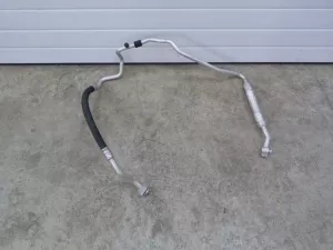 Трубка кондиционера VW Tiguan 2007-2011 VW Tiguan 2011-2016 (5N0820743F) — фото 1