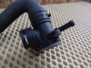 Патрубок радиатора VW Tiguan 2007-2011 VW Tiguan 2011-2016 (5N0122051AF 1K0121070BD 5N0122109H 06J121109H 06J121065F 5N0122073L 3B0122291E 5N0122447J 06J121075B 5N0122101G) — фото 27