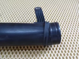 Патрубок интеркулера VW Tiguan 2007-2011 VW Tiguan 2011-2016 (1K0129654AP 1K0129627C) — фото 2