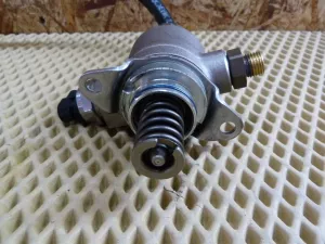 ТНВД VW Tiguan 2007-2011 VW Tiguan 2011-2016 (06J127025J 06J133986AC) — фото 5