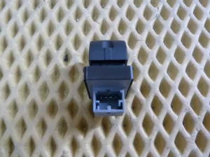 Кнопка стеклоподъемника Audi A3 [8PA] Sportback 2004-2013 (4F0959855A) — фото 3