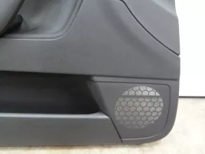 Комплект обшивок двери Audi A3 [8PA] Sportback 2004-2013 (8P4867103L 8P4867104G 8P4867303P 8P4867304P 8P4971036J 8P4971035P 8P4971693T) — фото 6