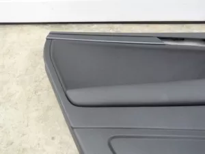 Комплект обшивок двери Audi A3 [8PA] Sportback 2004-2013 (8P4867103L 8P4867104G 8P4867303P 8P4867304P 8P4971036J 8P4971035P 8P4971693T) — фото 83