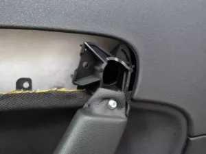 Комплект обшивок двери Audi A3 [8PA] Sportback 2004-2013 (8P4867103L 8P4867104G 8P4867303P 8P4867304P 8P4971036J 8P4971035P 8P4971693T) — фото 10