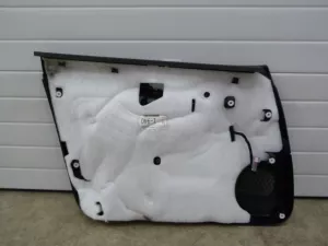 Комплект обшивок двери Audi A3 [8PA] Sportback 2004-2013 (8P4867103L 8P4867104G 8P4867303P 8P4867304P 8P4971036J 8P4971035P 8P4971693T) — фото 48