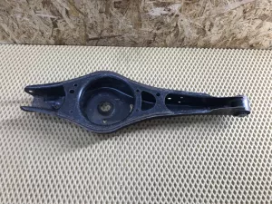 Комплект рычагов задней подвески Audi A3 [8PA] Sportback 2004-2013 (1K0501529H 1K0505311AB 1K0505226H 1K0505225H 1K0505129J 1K0505130J 1K0505323N) — фото 50