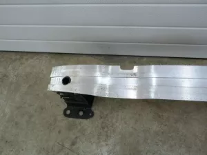 Усилитель переднего бампера Audi A3 [8PA] Sportback 2004-2013 (8P0807113F 8P0807133A 8P0807134A) — фото 6