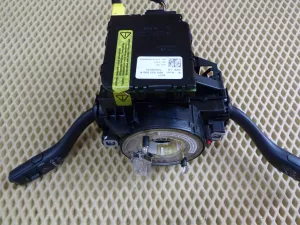 Переключатель подрулевой в сборе Audi A3 [8PA] Sportback 2004-2013 (8P0953513E 8P0953519E 8P0907137CD 1K0959653D 8P0953549K) — фото 8
