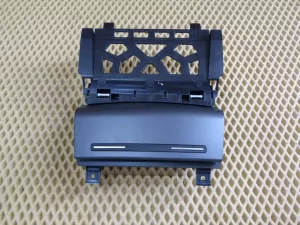 Пепельница Audi A3 [8PA] Sportback 2004-2013 (8P0857951 8P0857967K) — фото 1