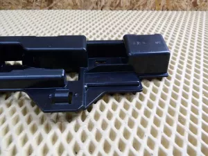 Кронштейн накладки на порог BMW 1-serie F20/F21 2011-2019 (51777264359 51777240914 51777264360 51777240916 51777240915 51777240913) — фото 50
