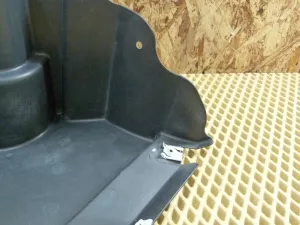 Локер задний BMW 1-serie F20/F21 2011-2019 (САПОЖОК В БАМПЕР 51757241835 51757241836) — фото 19