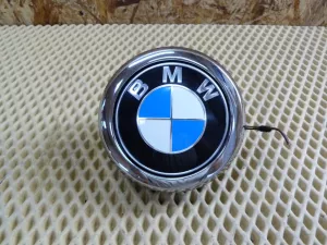 Кнопка открывания багажника BMW 1-serie F20/F21 2011-2019 (51247248535 51247124470 51247270728 51767288752) — фото 1