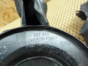 Уплотнитель капота BMW 1-serie F20/F21 2011-2019 (51767307863 51767307864) — фото 15