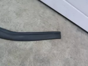 Уплотнитель капота BMW 1-serie F20/F21 2011-2019 (51767239145) — фото 6