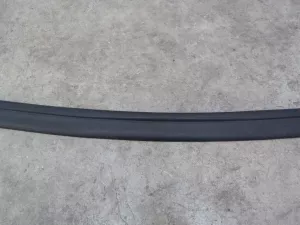 Уплотнитель капота BMW 1-serie F20/F21 2011-2019 (51767239145) — фото 4