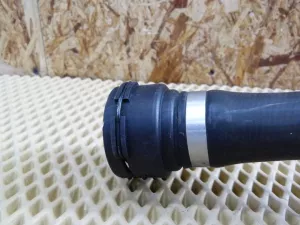 Патрубок радиатора BMW 1-serie F20/F21 2011-2019 (17127596833 17127596834 17127596832 17127600554 17127596835 11537600594 64219223587 13537603077 11537600586) — фото 17