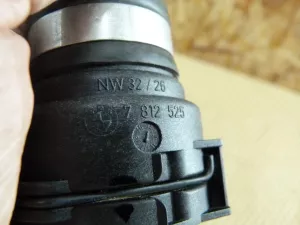 Патрубок радиатора BMW 1-serie F20/F21 2011-2019 (17127596833 17127596834 17127596832 17127600554 17127596835 11537600594 64219223587 13537603077 11537600586) — фото 21