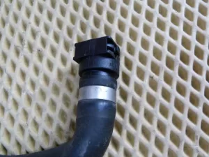 Патрубок радиатора BMW 1-serie F20/F21 2011-2019 (17127596833 17127596834 17127596832 17127600554 17127596835 11537600594 64219223587 13537603077 11537600586) — фото 49