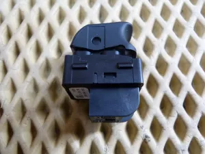 Кнопка стеклоподъемника Audi A3 [8V] 2013-2020 (8V0959855) — фото 3